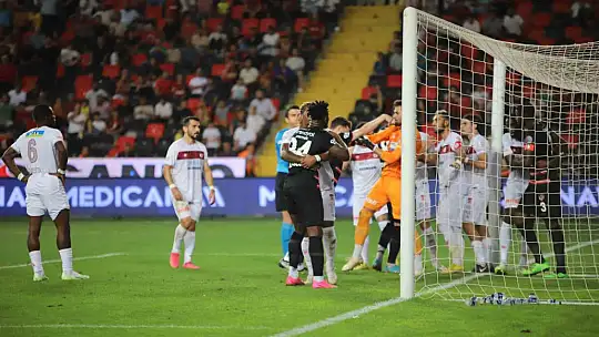 Trendyol Süper Lig: Gaziantep FK: 1 - Sivasspor: 3 (Maç Sonucu)