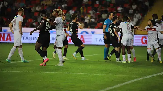 Trendyol Süper Lig: Gaziantep FK: 1 - Sivasspor: 3 (Maç Sonucu)