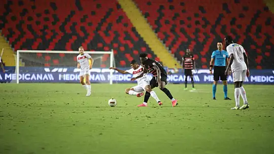 Trendyol Süper Lig: Gaziantep FK: 1 - Sivasspor: 3 (Maç Sonucu)