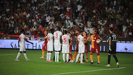 Trendyol Süper Lig: Gaziantep FK: 0 - Galatasaray: 3 (Maç sonucu)