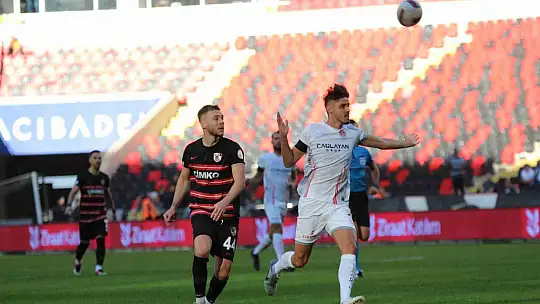 Trendyol Süper Lig: Gaziantep FK: 0 - Antalyaspor: 0 (İlk yarı)