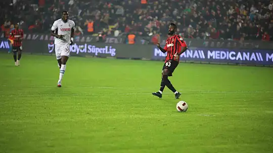 Trendyol Süper Lig: Gaziantep FK: 0 - Trabzonspor: 0 (Maç devam ediyor)