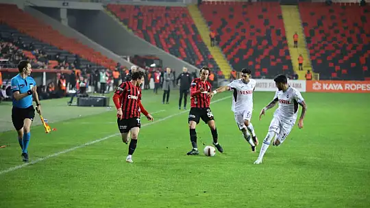 Trendyol Süper Lig: Gaziantep FK: 1 - Trabzonspor: 3 (Maç sonucu)