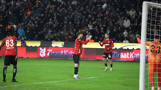 Trendyol Süper Lig: Gaziantep FK: 0 - Fenerbahçe: 1 (Maç sonucu)