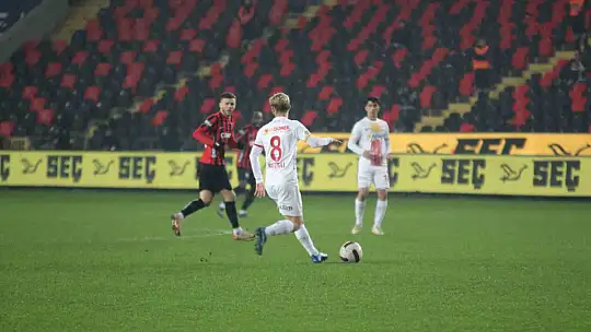 Trendyol Süper Lig: Gaziantep FK: 0 - Kayserispor: 1 (Maç devam ediyor)