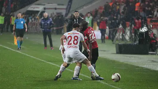Trendyol Süper Lig: Gaziantep FK: 1 - Kayserispor: 1 (Maç Sonucu)