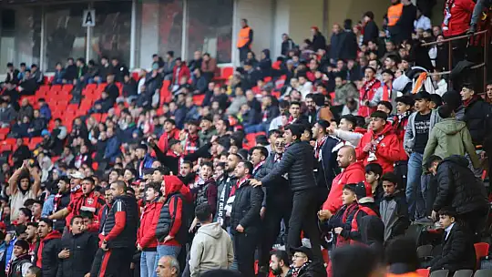 Trendyol Süper Lig: Gaziantep FK: 0 - Samsunspor: 0 (İlk yarı)