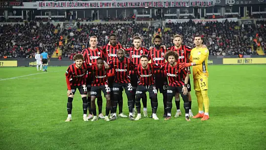 Trendyol Süper Lig: Gaziantep FK: 1 - Beşiktaş: 0 (Maç devam ediyor)