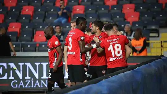 Trendyol Süper Lig: Gaziantep FK: 1 - Kasımpaşa: 0 (Maç devam ediyor)