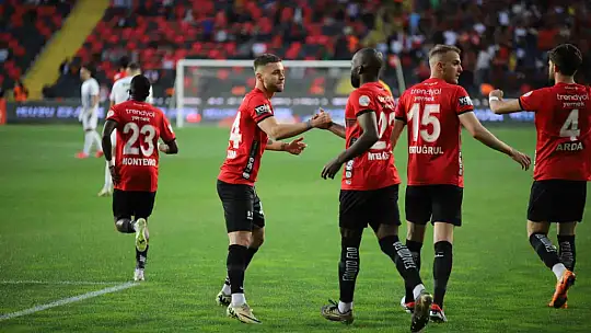 Trendyol Süper Lig: Gaziantep FK: 1 - Kasımpaşa: 0 (Maç devam ediyor)