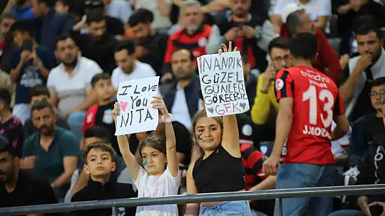 Trendyol Süper Lig: Gaziantep FK: 1 - Kasımpaşa: 0 (Maç devam ediyor)
