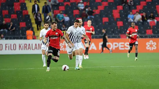 Trendyol Süper Lig: Gaziantep FK: 1 - Kasımpaşa: 0 (Maç devam ediyor)