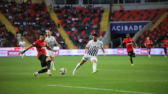 Trendyol Süper Lig: Gaziantep FK: 1 - Kasımpaşa: 0 (Maç devam ediyor)