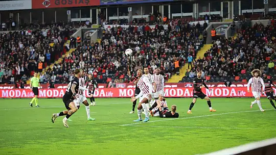 Trendyol Süper Lig: Gaziantep FK: 1 - Hatayspor: 1 (Maç devam ediyor)