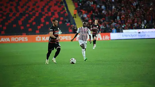 Trendyol Süper Lig: Gaziantep FK: 1 - Hatayspor: 1 (Maç devam ediyor)
