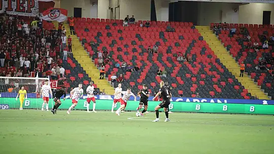 Trendyol Süper Lig: Gaziantep FK: 0 - Samsunspor: 1 (Maç devam ediyor)
