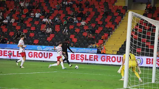 Trendyol Süper Lig: Gaziantep FK: 0 - Samsunspor: 1 (Maç sonucu)