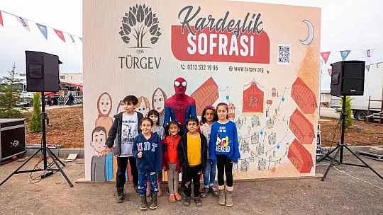 TÜRGEV Kardeşlik Sofrası İslahiye'de