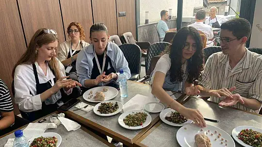 Türkiye'den Kosova'ya lezzetlerle kültürel köprüler kuruldu