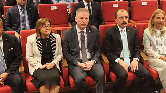 Türkiye İhracat Seferberliği Zirvesi Gaziantep'te yapıldı