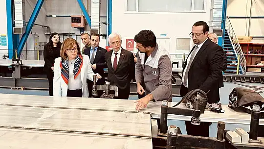 Türkiye'nin ilk yüzde yüz yerli ve milli motorlu elektrikli trenleri GAZİRAY'da kullanılacak