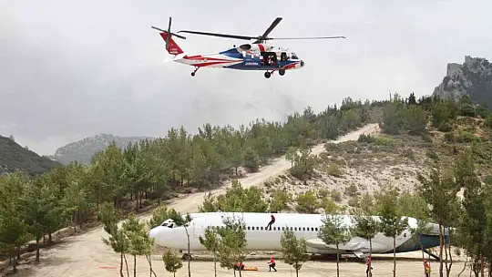 Türkiye ve KKTC ortak tatbikatı Şehit Teğmen Caner Gönyeli-2022 tamamlandı