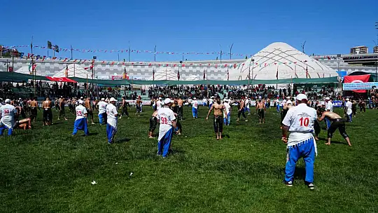 Türkiye Yağlı Güreş Ligi 2. Etabı, Gaziantep'te başladı