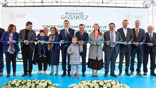 Türkiye Yüzyılı Cumhuriyet Parkı ve Gaziantep Bebek Kütüphanesi açıldı