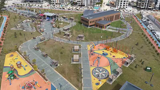 Türkiye Yüzyılı Cumhuriyet Parkı ve Gaziantep Bebek Kütüphanesi açıldı