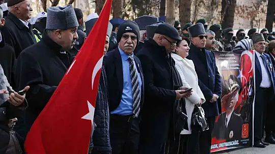 Uğradığı silahlı saldırı sonucu 22 yıl önce şehit edilen Ali Gaffar Okkan Diyarbakır'da anıldı