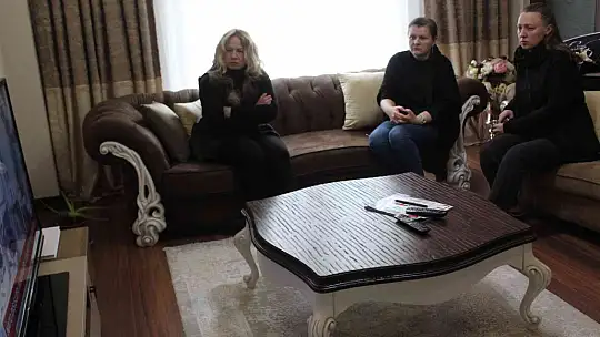 Ukraynalı öğretmenler ülkelerindeki savaşı gözyaşlarıyla anlattı