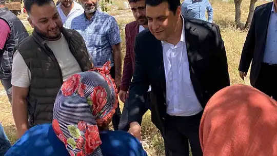 Umut Yılmaz, vatandaşlarla bir araya geldi