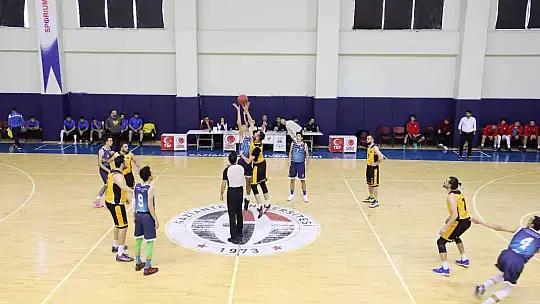 ÜNİLİG Basketbol Bölgesel Ligi GAÜN ev sahipliğinde başladı