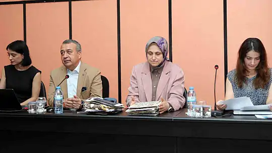 Üniversite sanayi sektör buluşmaları etkinliğine öğrencilerden yoğun ilgi