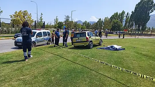 Uzman Çavuş eşini almaya giderken kazada hayatını kaybetti