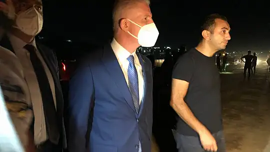 Vali Davut Gül'den otoyoldaki atıkla ilgili açıklama