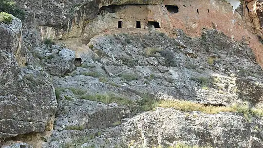 Vali Gül Habeş Kanyonu'nunda inceleme yaptı