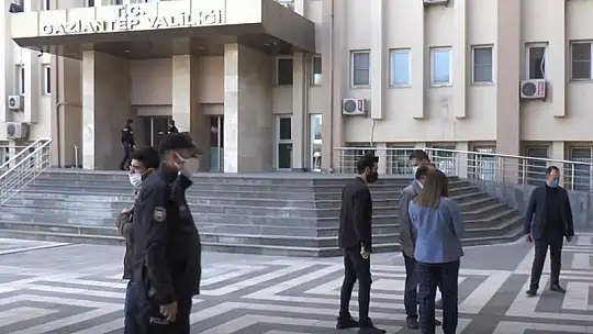 Gaziantep Valilik bahçesinde bomba paniği