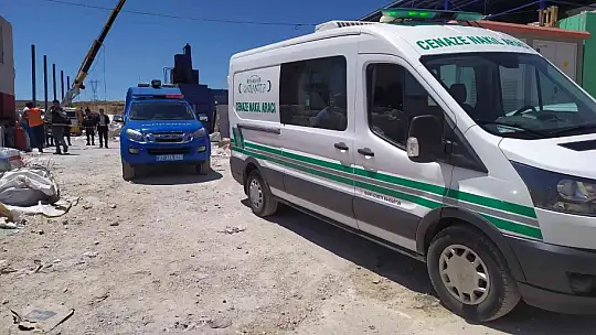 Vinçten kopan çelik profil işçilerin üzerine düştü: 1 ölü, 1 ağır yaralı