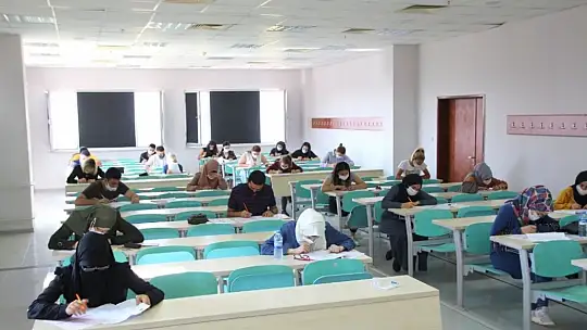 Yabancı uyruklu öğrenciler için Türkçe yeterlik sınavı yapıldı