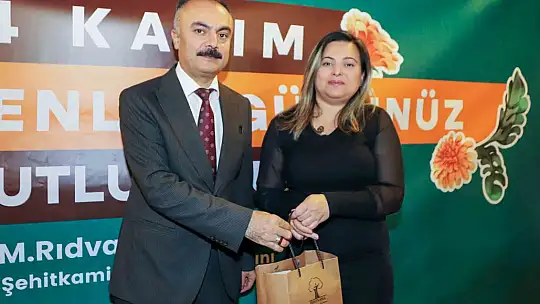 Yamlı: 'Çocuklarımız, öğretmenlerimize emanet'