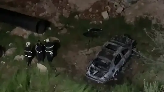Yanan araçta ölü sayısı 2'ye yükseldi