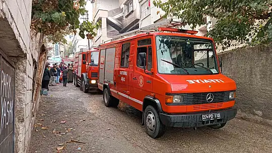 Yangında dumandan etkilenen 4 yaşındaki Ebrar kurtarılamadı