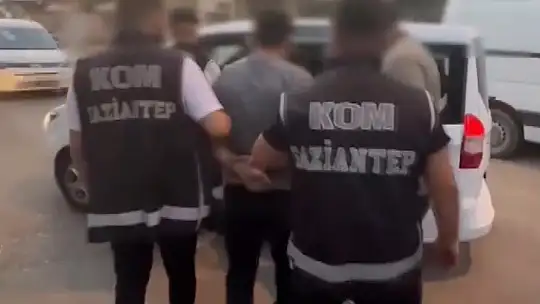 Yasa dışı silah operasyonunda yakalanan 3 şüpheli tutuklandı