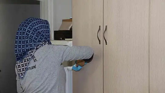 Yaşlılara vefa yüzlerini güldürdü