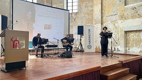 Yazar Samiha Ayverdi eserleriyle anıldı