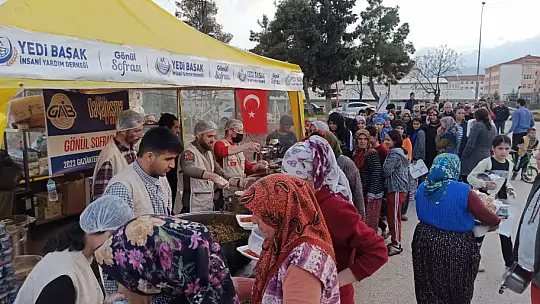 Yedi Başak Derneği depremzedeleri yalnız bırakmıyor