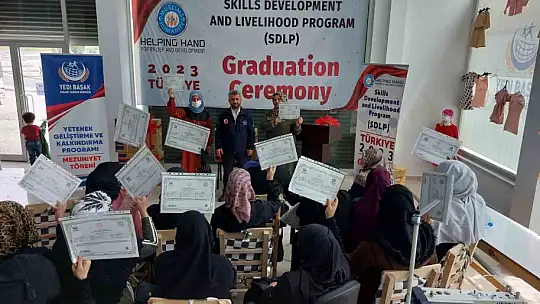 Yedi Başak, ihtiyaç sahibi kadınların hayatına dokunuyor