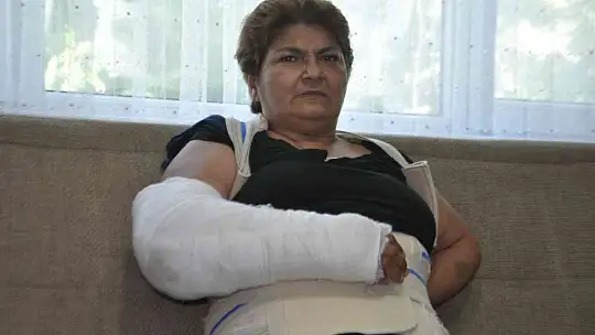 Yengesini tehdit etti, üzerine araç sürdü yetmedi baltayla saldırdı
