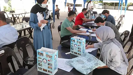 Yeni atanan öğretmenlere hediye sürprizi